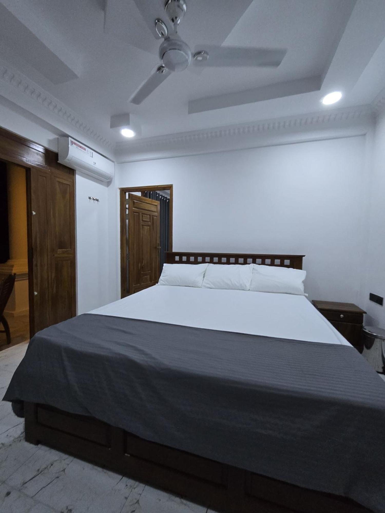 Munril Guest Daire Jaffna Dış mekan fotoğraf
